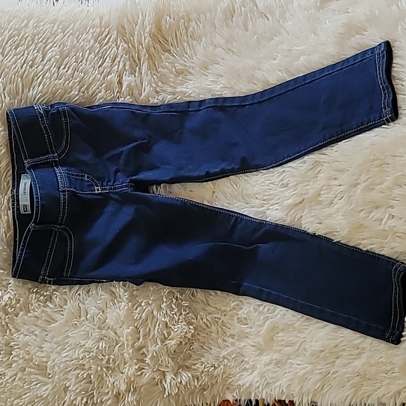 Levi's leggings, jeans, Girls size 5 years-old - Picture 1 of 5